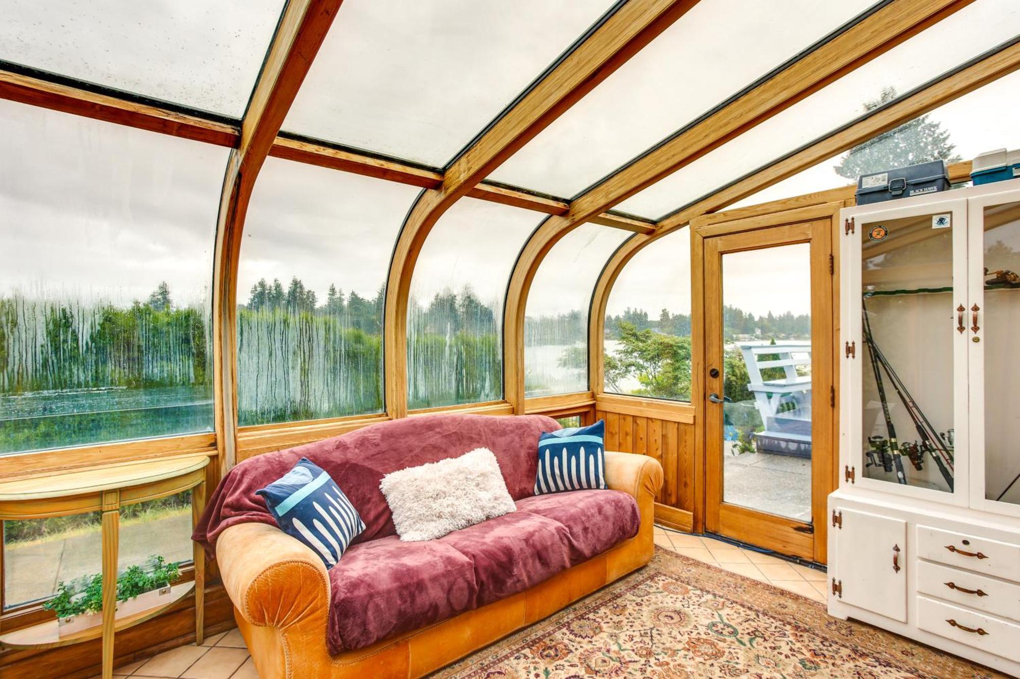 Tacoma Home On Steilacoom Lake With Dock! Exterior foto