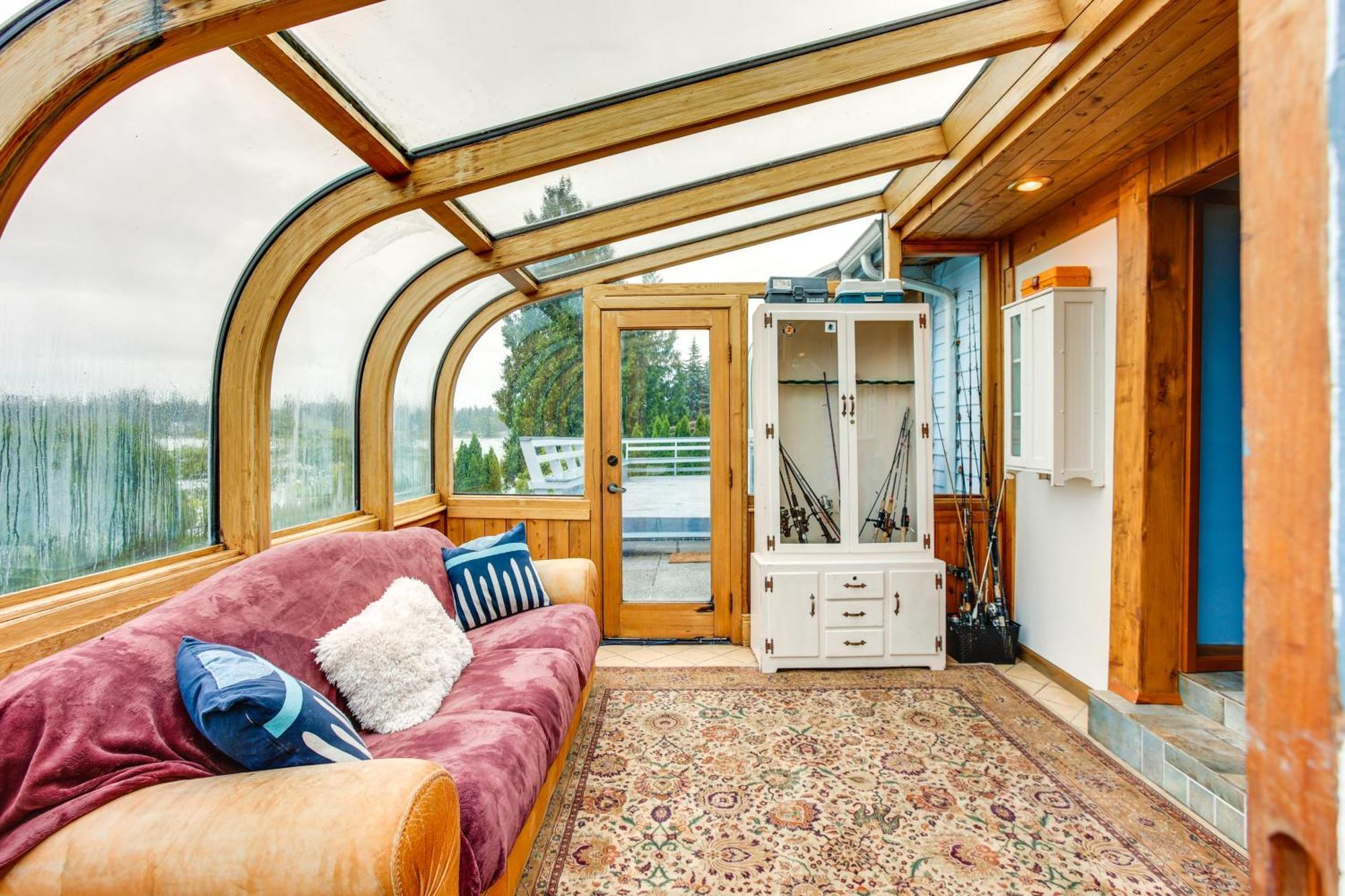 Tacoma Home On Steilacoom Lake With Dock! Exterior foto